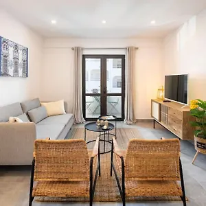  Apartment Casa Farol In Carvoeiro Centre
